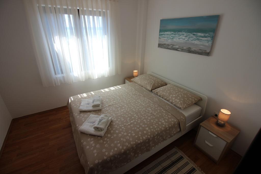 Apartments Nikola Novi Vinodolski Exterior photo